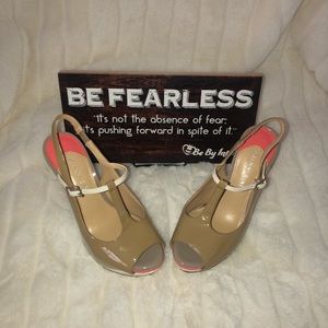 Gianni Bini Colorblock Peep Toe Pump